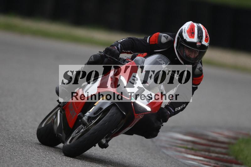 Archiv-2025/10 23.04.2025 Cornu Master School ADR/gruen-vert/313